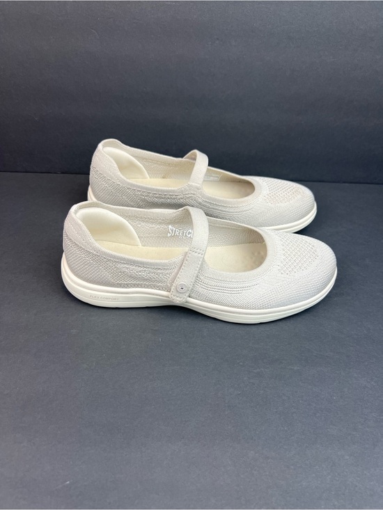 Skechers Shoes - Skechers Knit Mary Jane Slip-On in Light Gray and White Size 9